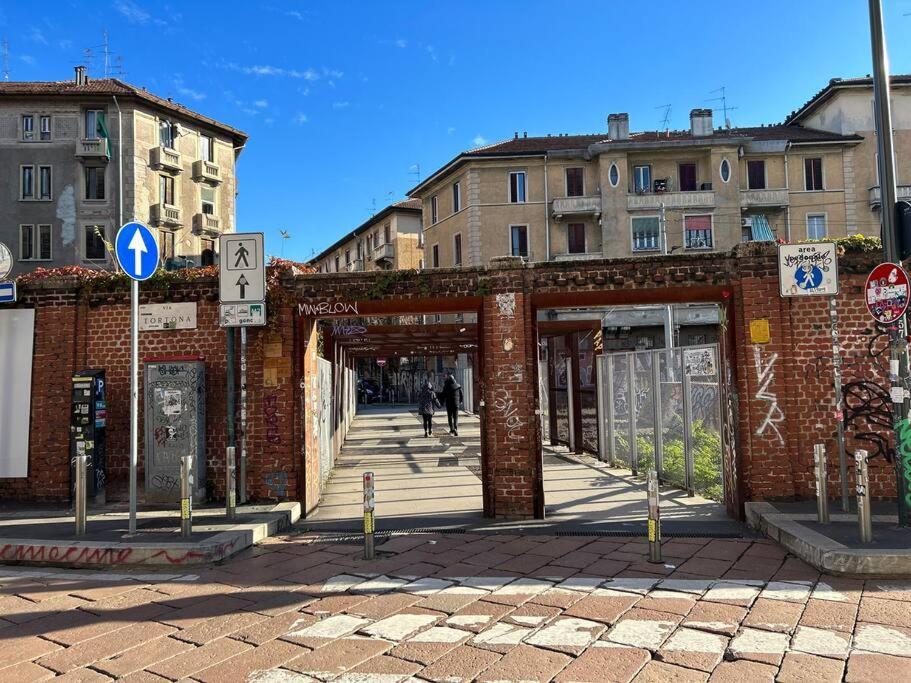 Porta Genova Suite Modern House Милано Екстериор снимка